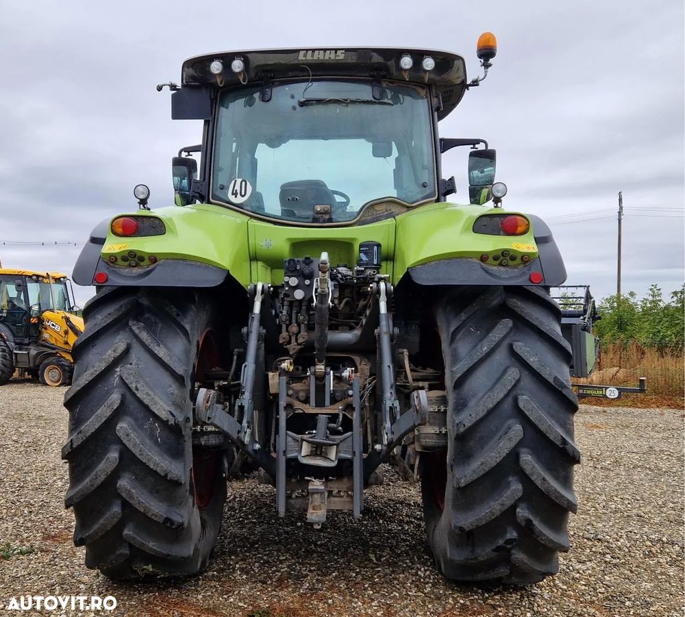 Claas AXION 810 - 8