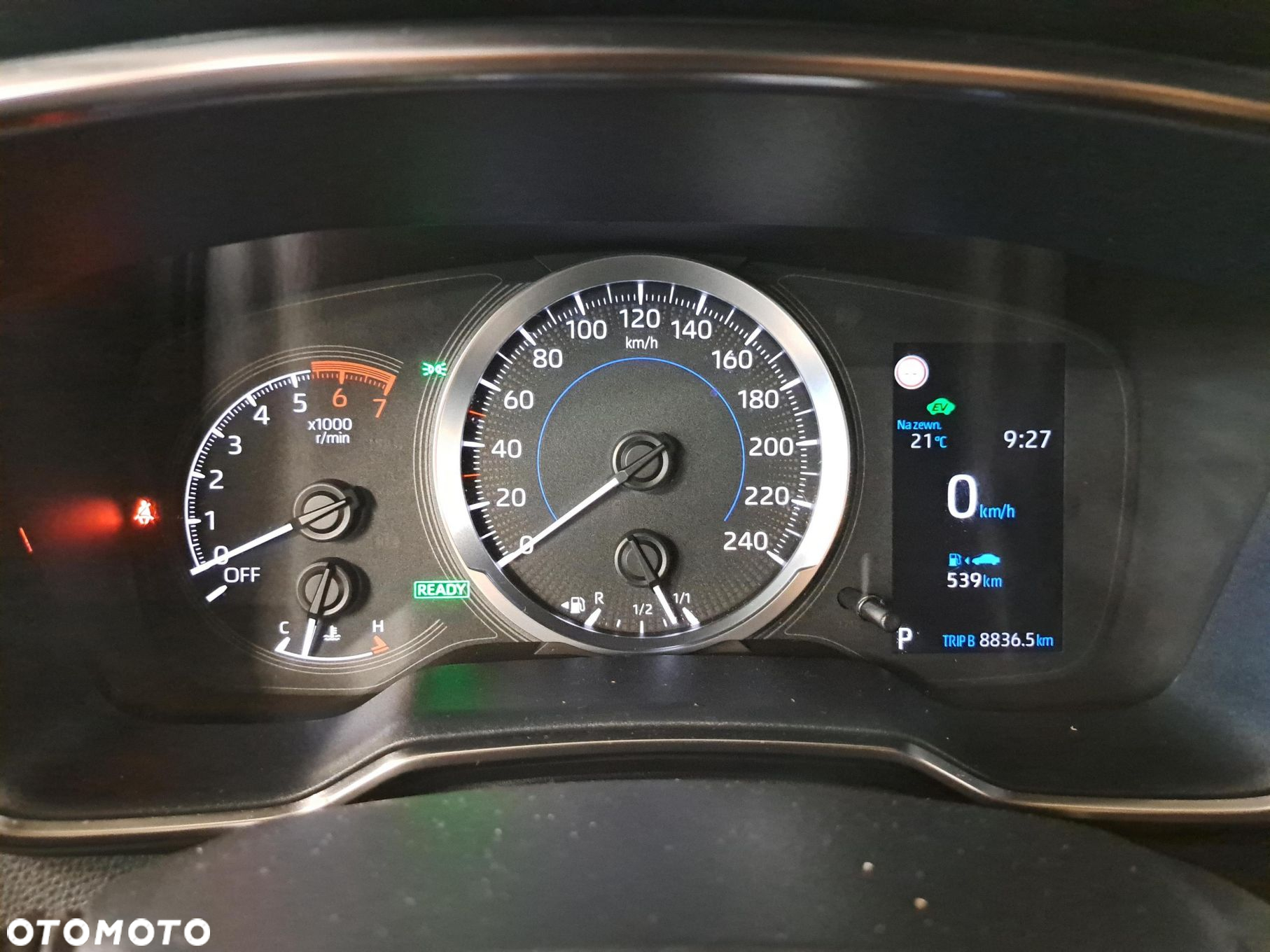 Toyota Corolla - 18