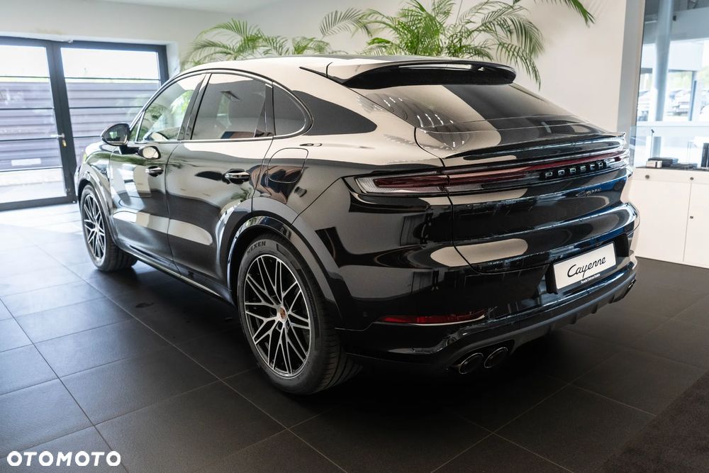 Porsche Cayenne E-Hybrid PHEV Black Edition - 3