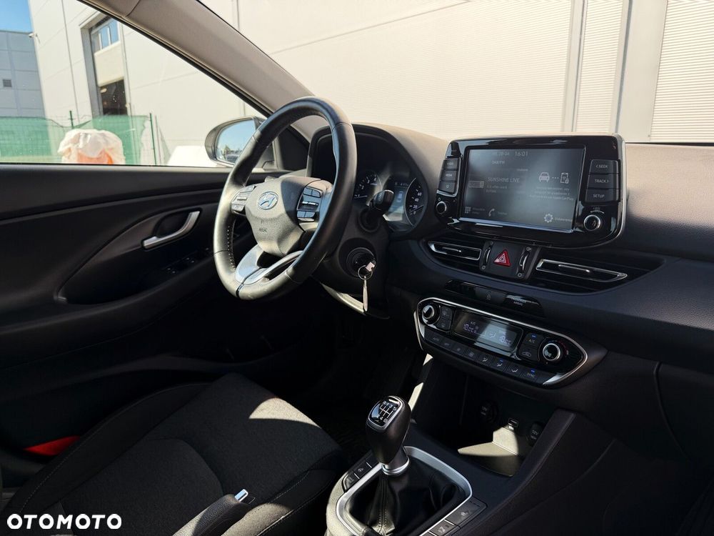 Hyundai i30 1.5 T-GDI 48V Smart - 31