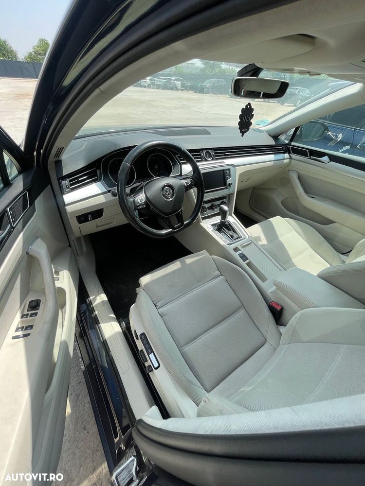 Dezmembrez Volkswagen VW Passat B8 2015 - 2
