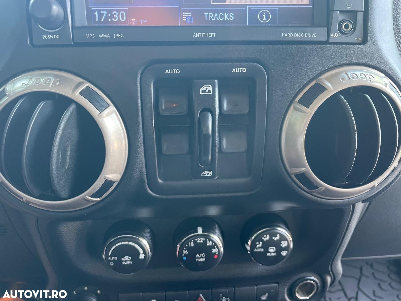 Jeep Wrangler Unlimited 2.8 CRD AT 75th Anniversary - 20