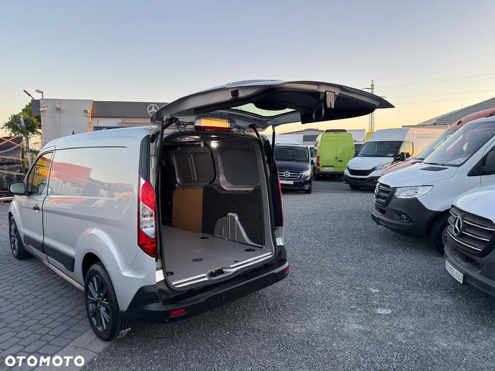 Ford TRANSIT CONNECT L2 - 18