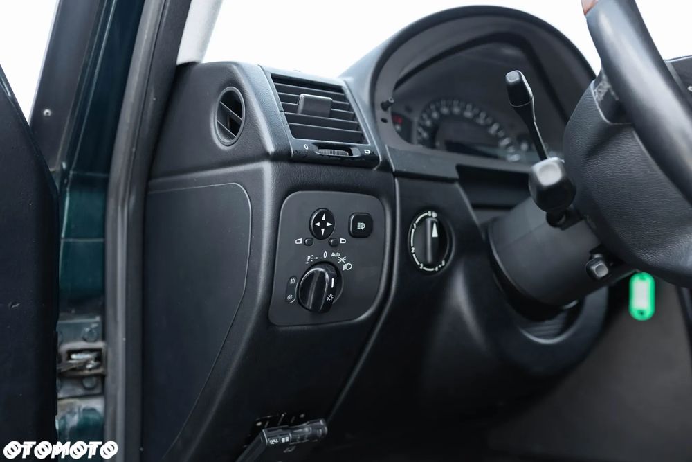 Mercedes-Benz Klasa G 500 Automatik - 25