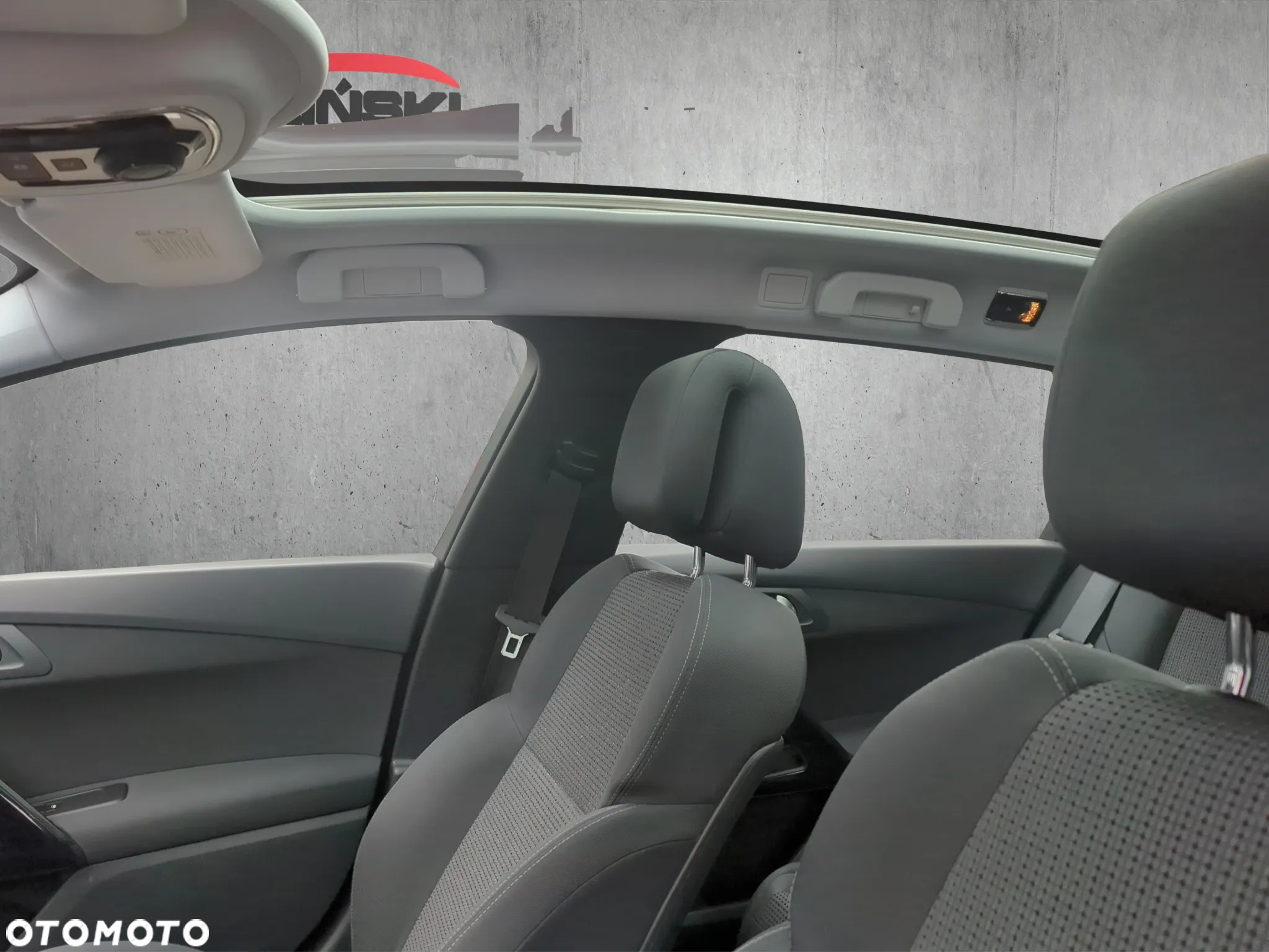 Peugeot 508 1.6 T Allure - 25