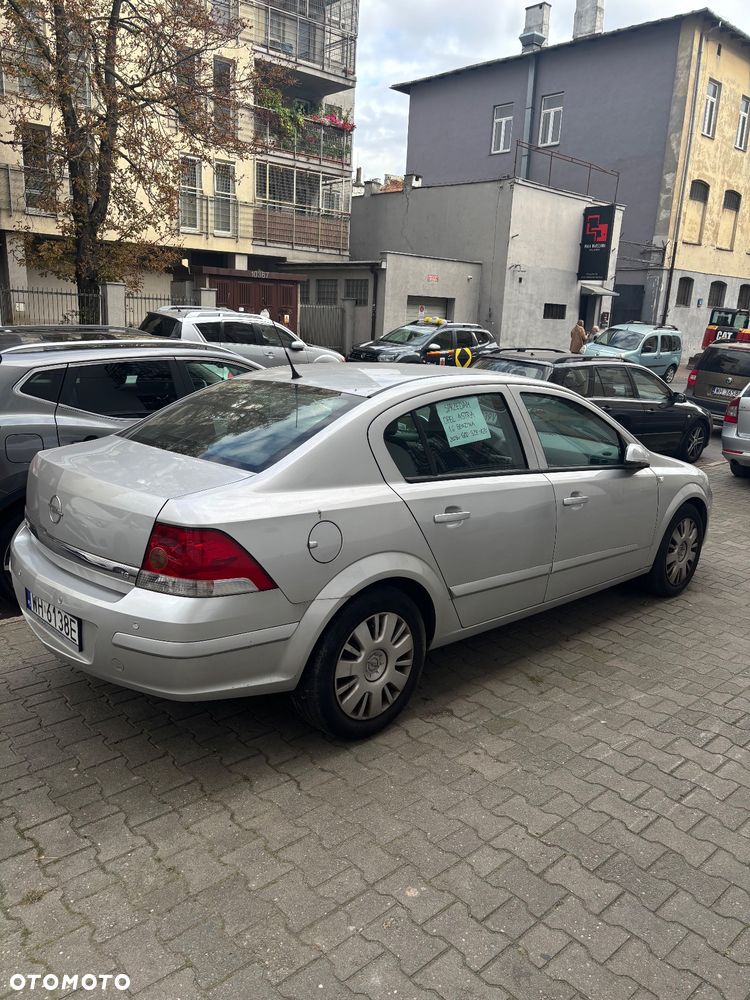 Opel Astra III 1.6 Enjoy - 3