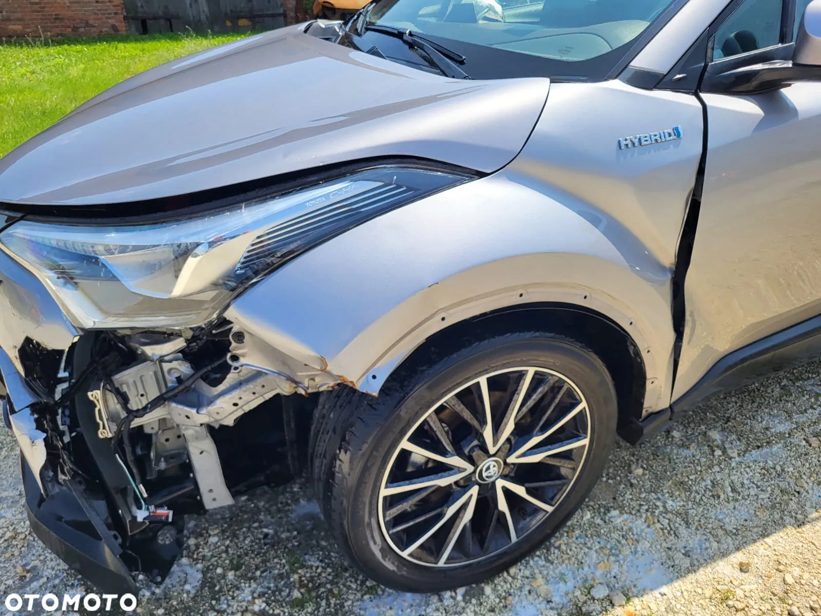 Toyota C-HR - 11