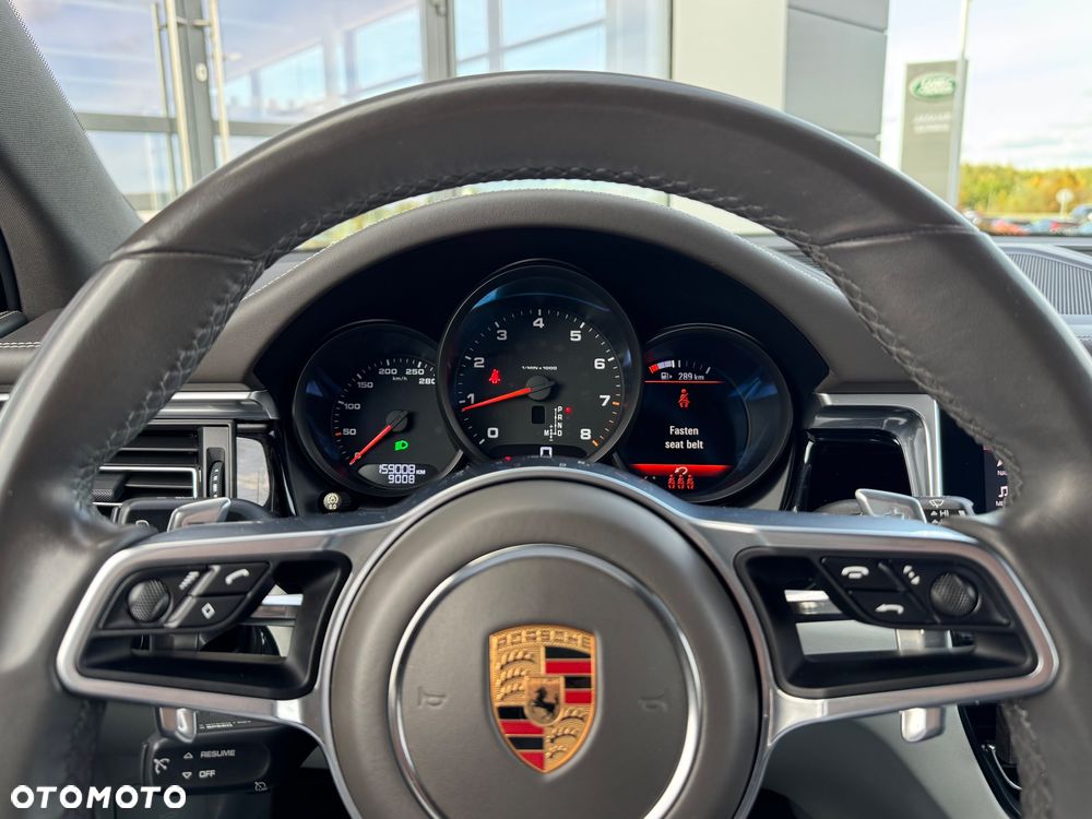 Porsche Macan Standard - 29