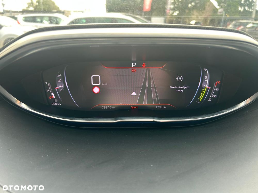 Peugeot 3008 1.2 PureTech mHEV Active Pack S&S e-DCS6 - 28