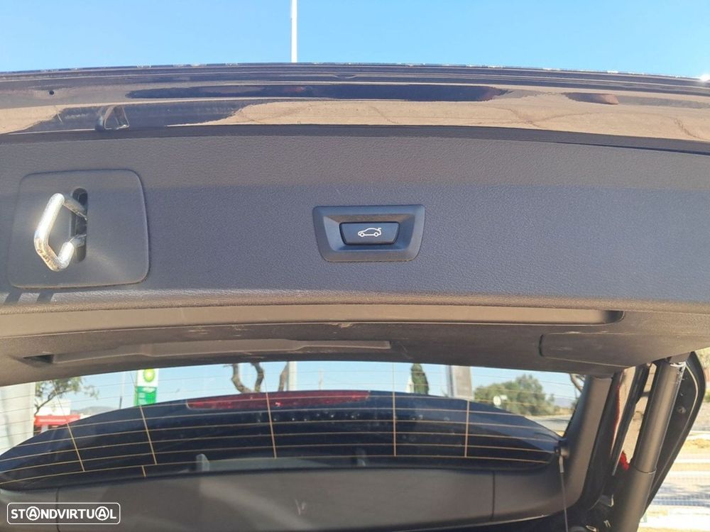 BMW X1 25 e xDrive Pack M - 16