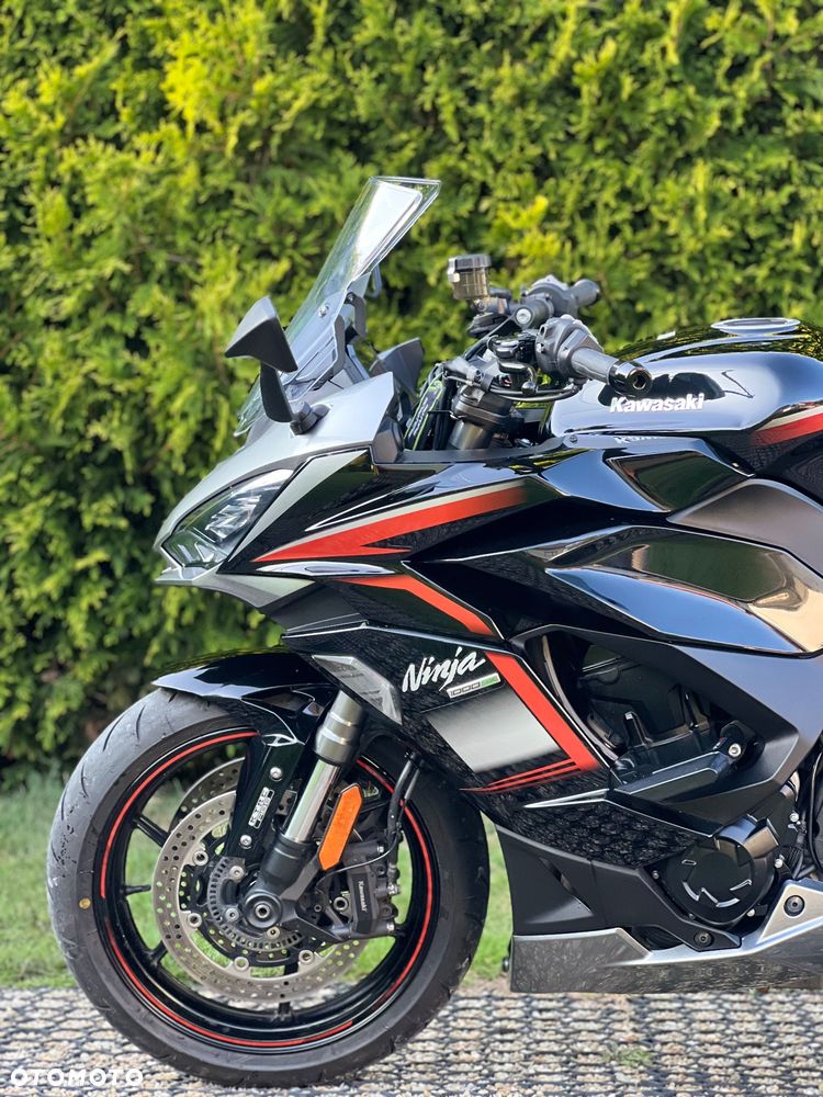 Kawasaki Ninja 1000 SX - 10