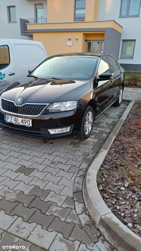 Skoda RAPID 1.2 TSI Ambition - 17