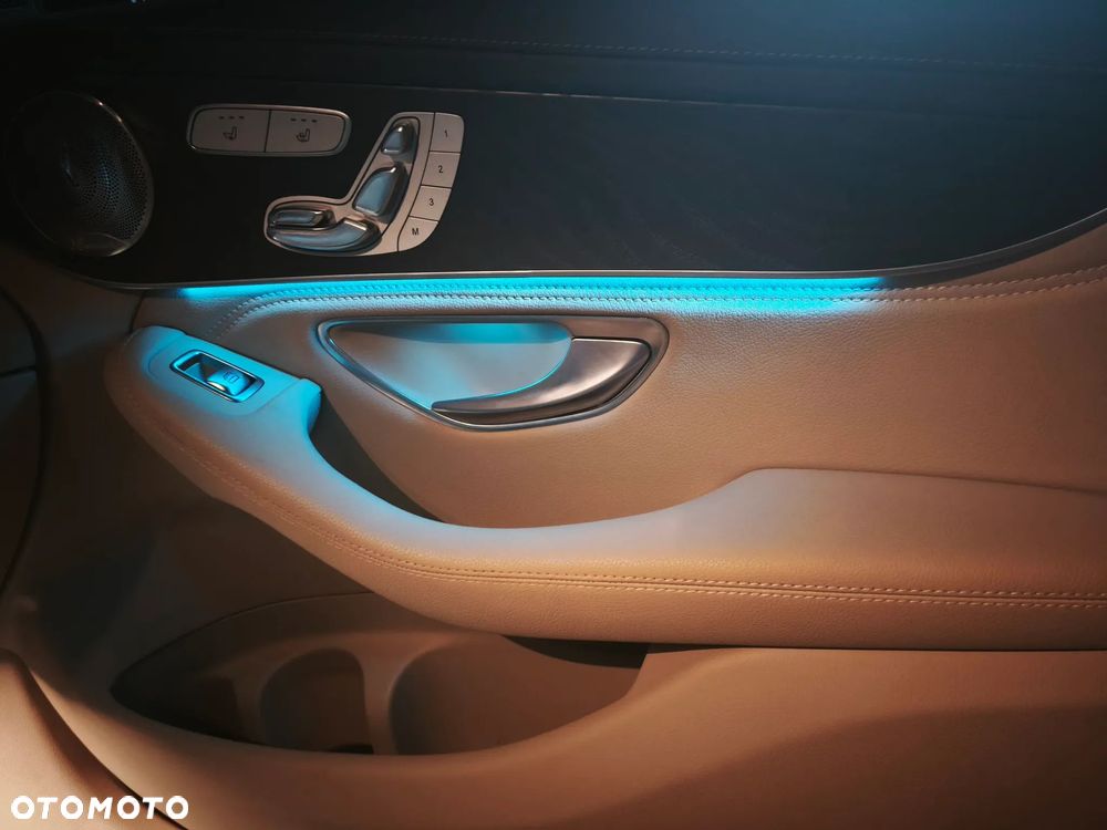 Mercedes-Benz GLC 250 4-Matic - 19