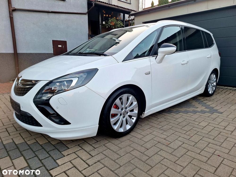 Opel Zafira - 2