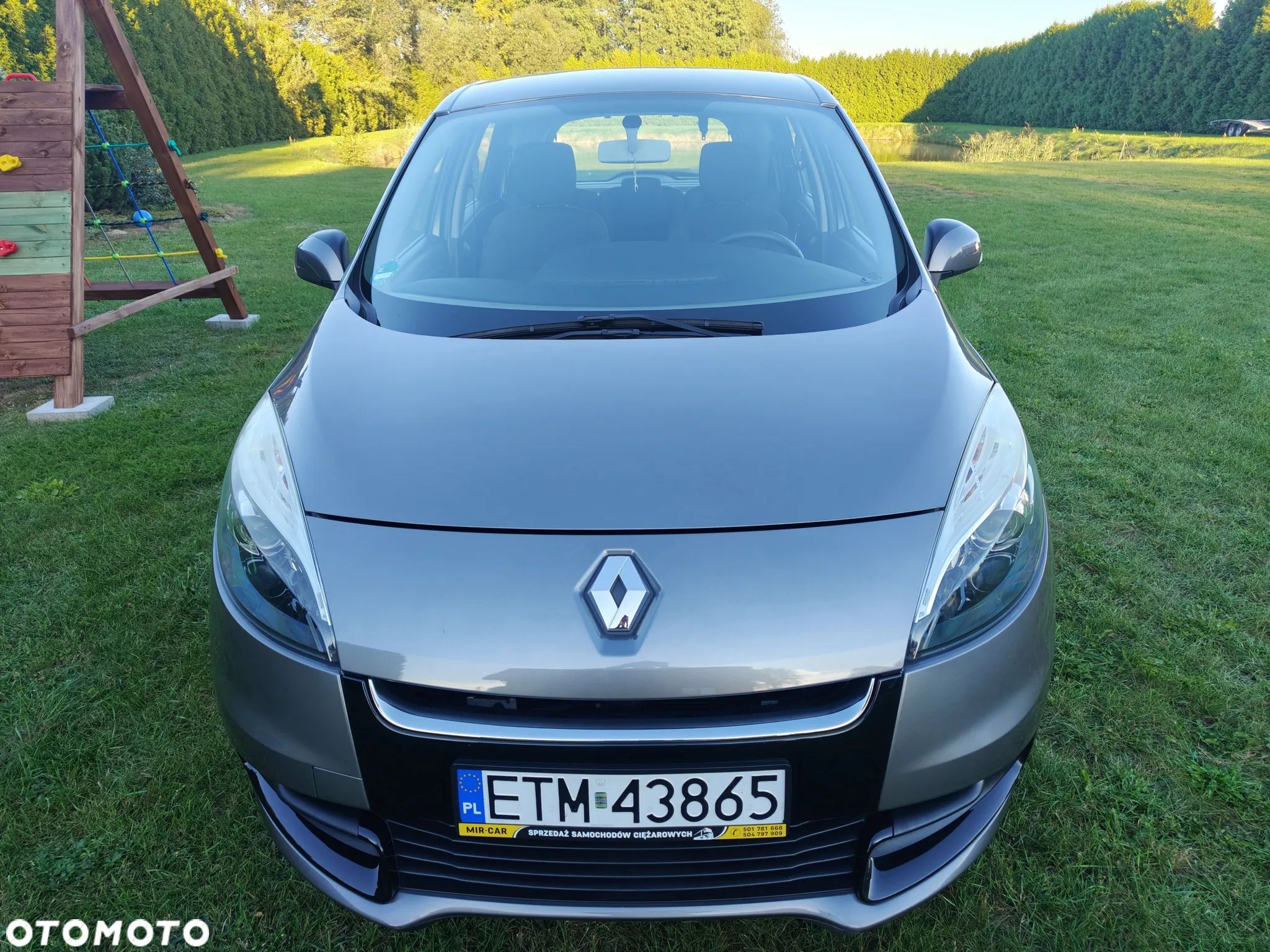 Renault Scenic 1.6 16V TomTom Edition - 1