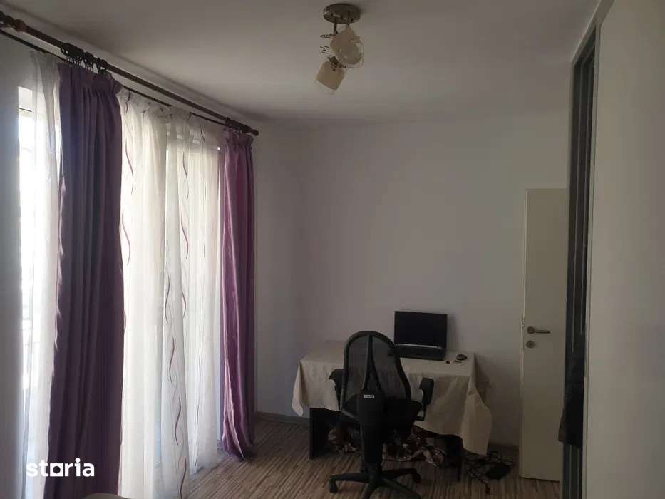 Apartament de vanzare 3 camere 53mp zona Floresti Porii — fotografia 3