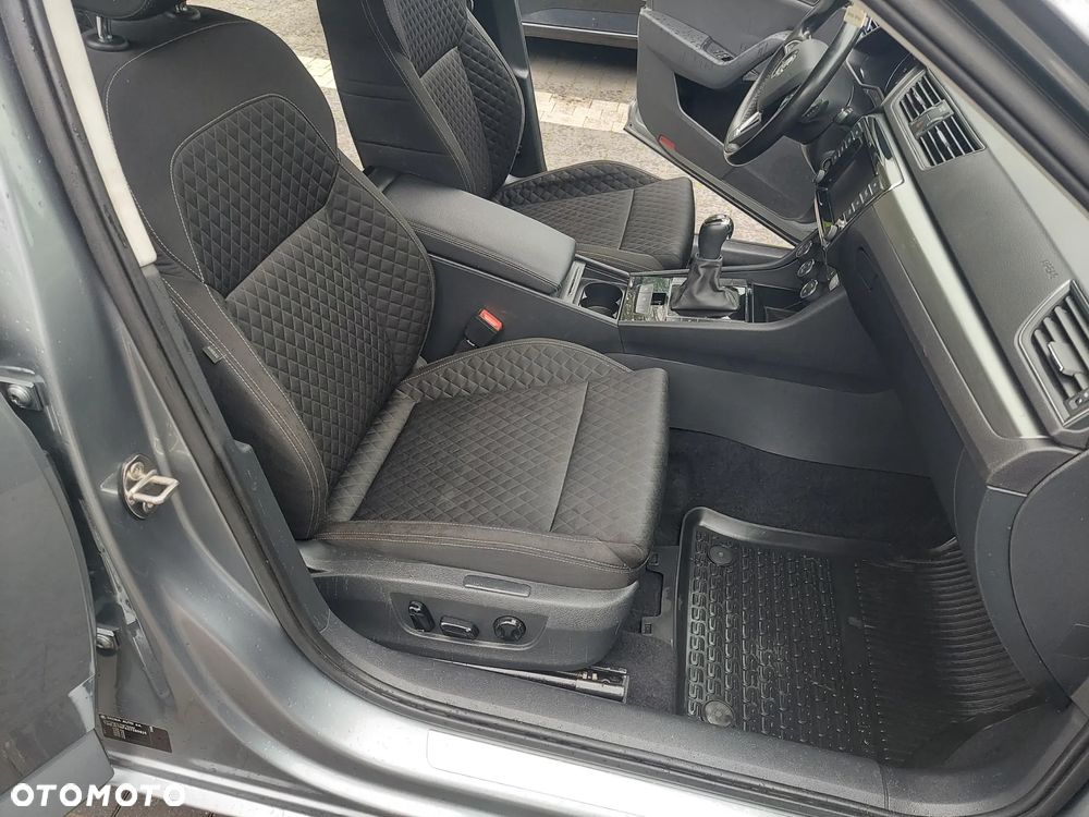 Skoda Superb 2.0 TSI Style DSG - 17