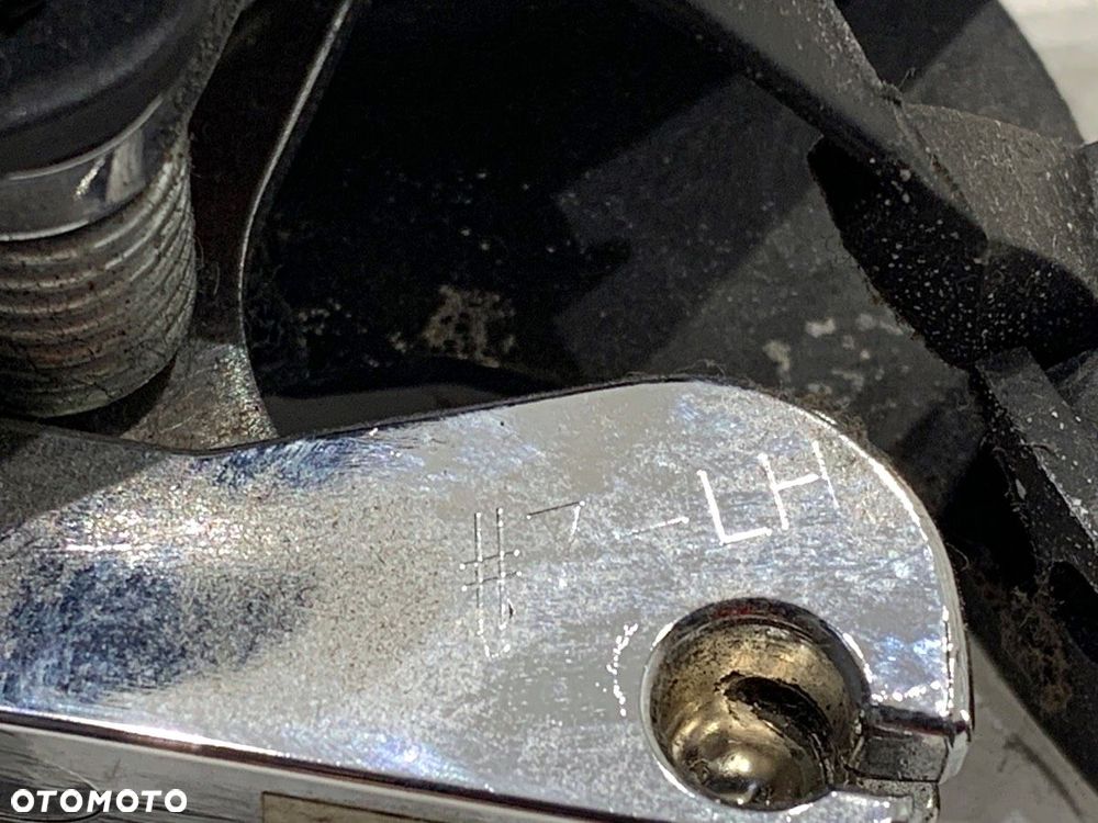 KLAMKA WEWNĘTRZNA LEWY TYŁ  CHEVROLET CRUZE (J300) 2009 - 2022 1.6 91 kW [124 KM] benzyna 2009 - - 4