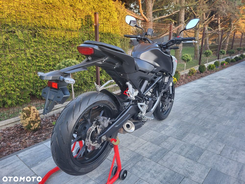 Honda CB - 7