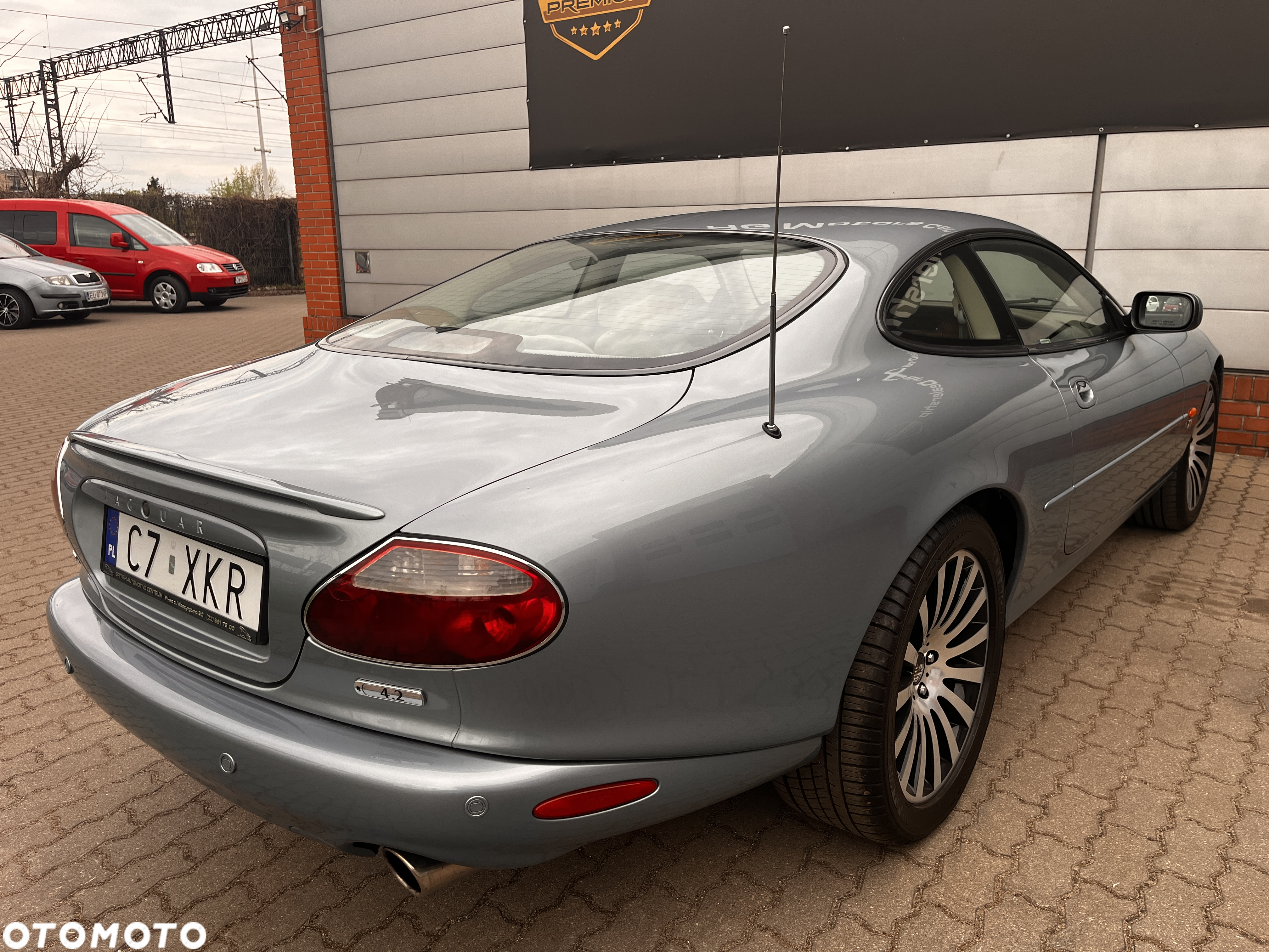 Jaguar XK XKR Coupe - 13
