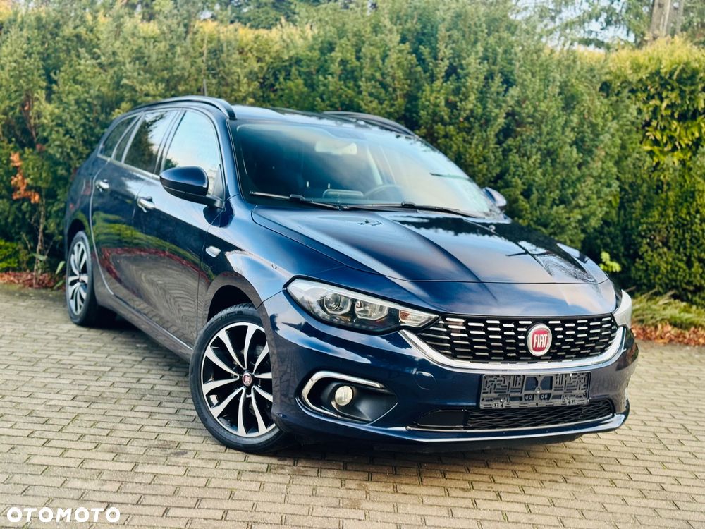Fiat Tipo 1.4 T-Jet Lounge - 1