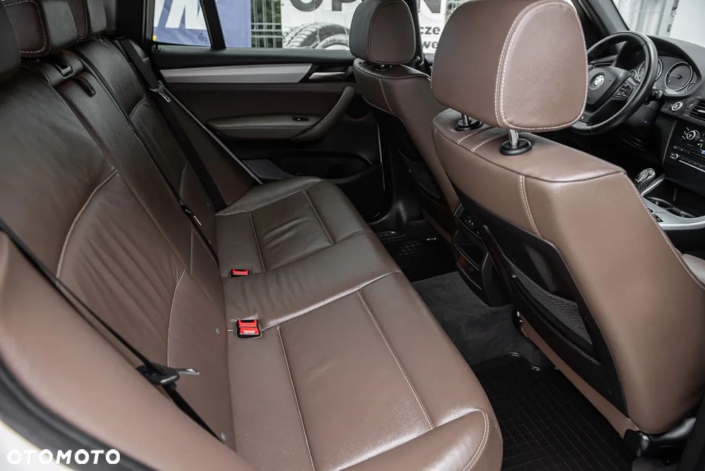 BMW X3 xDrive20d - 30