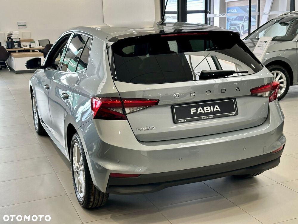 Skoda Fabia 1.0 TSI Selection DSG - 6