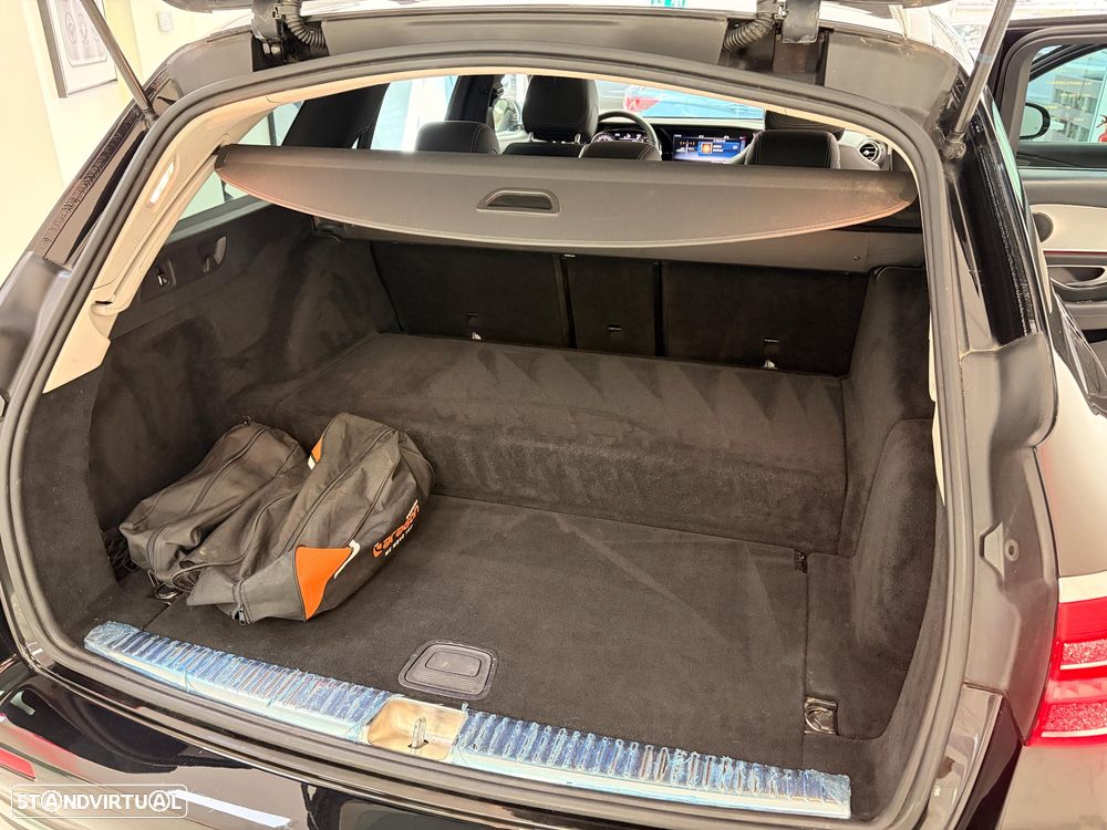 Mercedes-Benz E 300 Bluetec Hybrid Avantgarde - 12