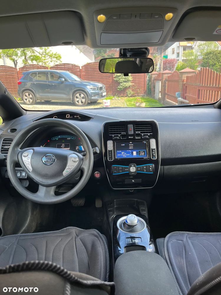 Nissan Leaf 30kWh Acenta - 3