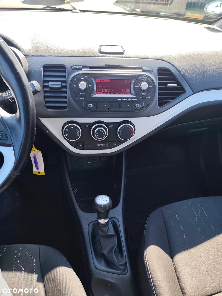 Kia Picanto 1.0 Dream Team Edition - 21