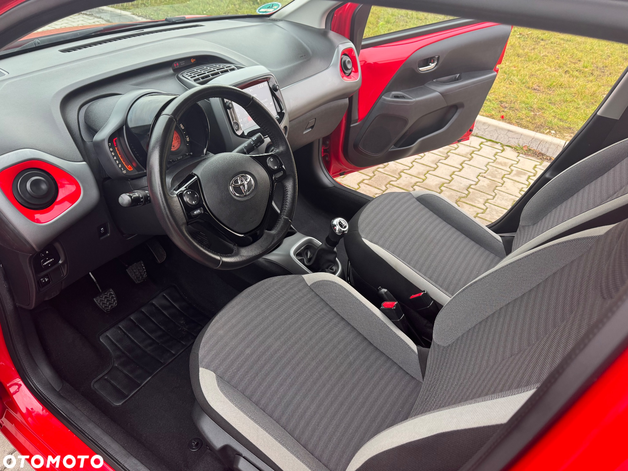 Toyota Aygo 1.0 VVT-i Color Edition - 19