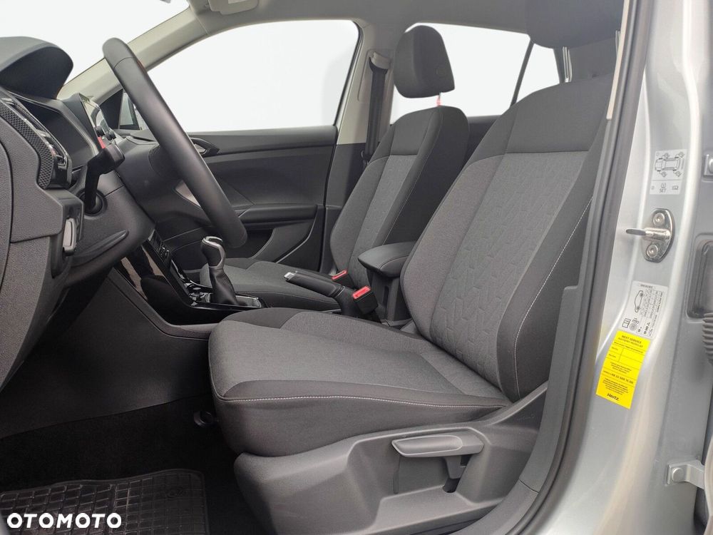 Volkswagen T-Cross - 12