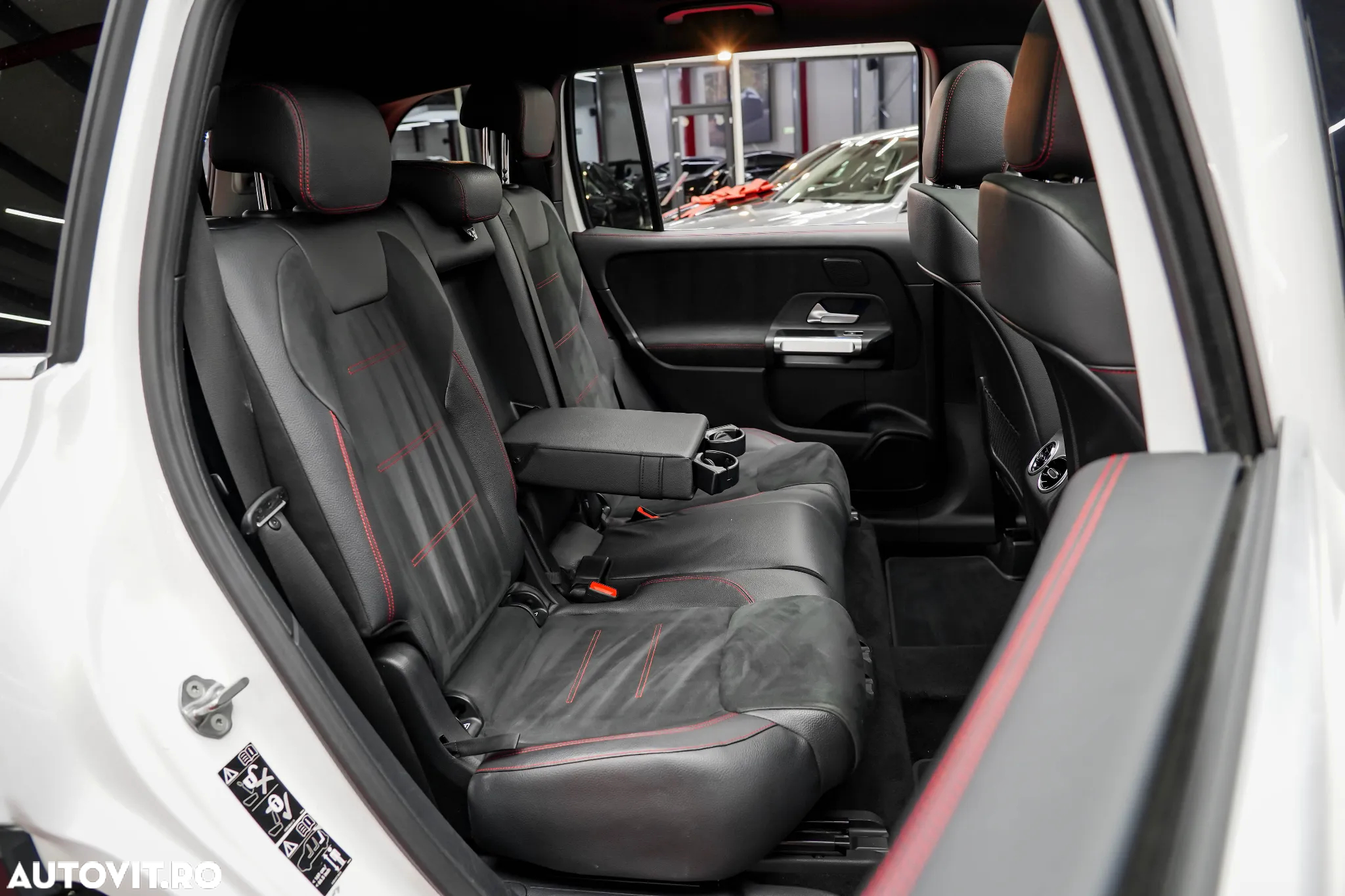 Mercedes-Benz GLB 220 d 4Matic 8G-DCT AMG Line Advanced Plus - 16