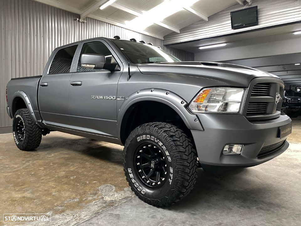Dodge RAM 1500 5.7 V8 Hemi Sport OFFROAD - 11
