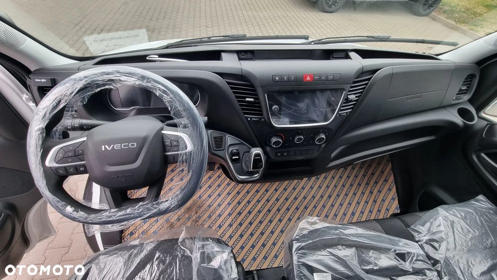 Iveco Daily / Pewny partner w biznesie ! - 16