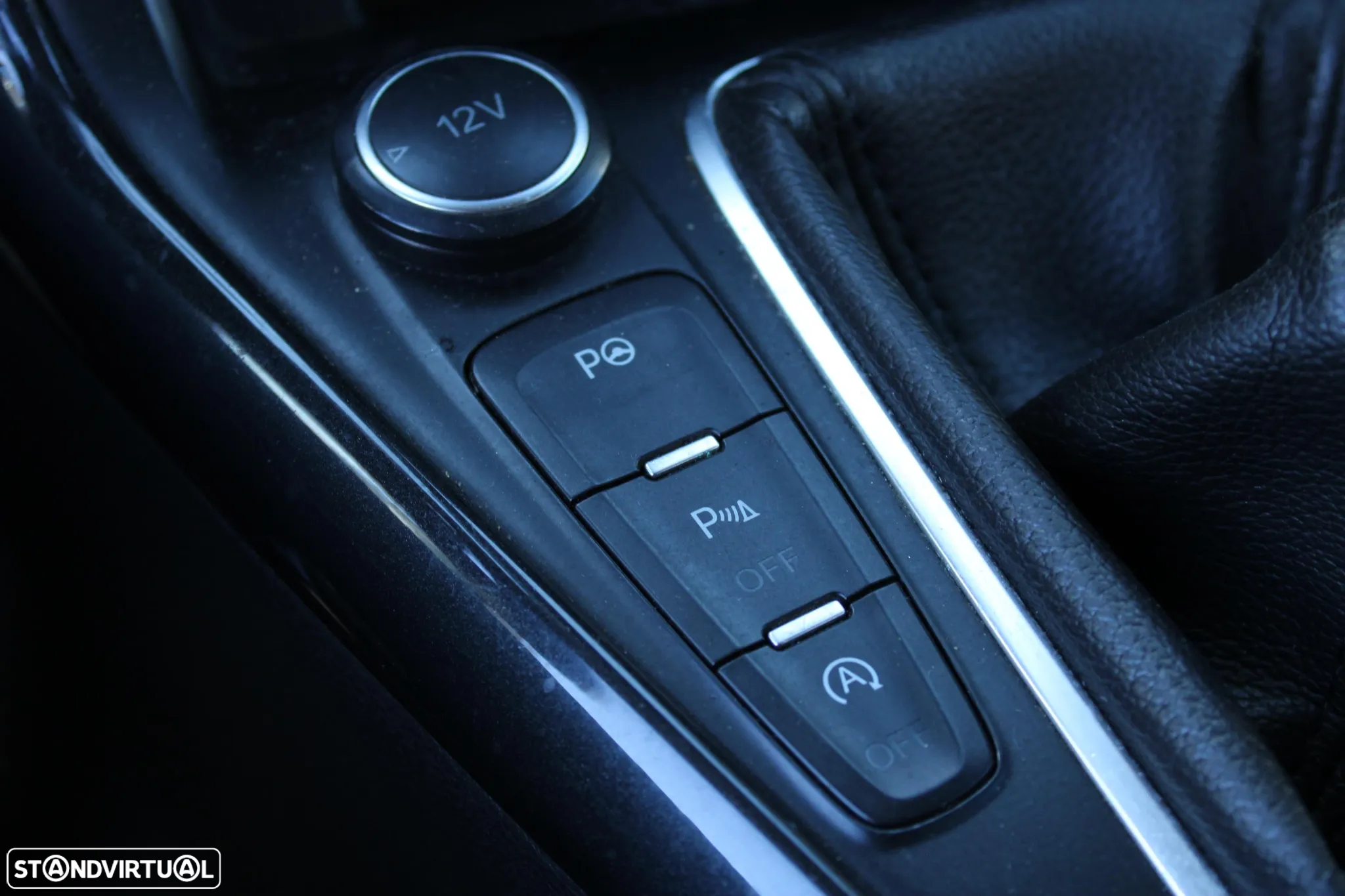 Ford Focus SW 1.5 TDCi EcoBlue Business - 27