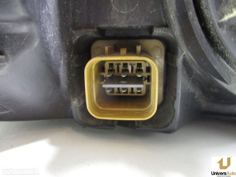 FAROL ESQUERDO CHEVROLET CAPTIVA 2007 - - 2