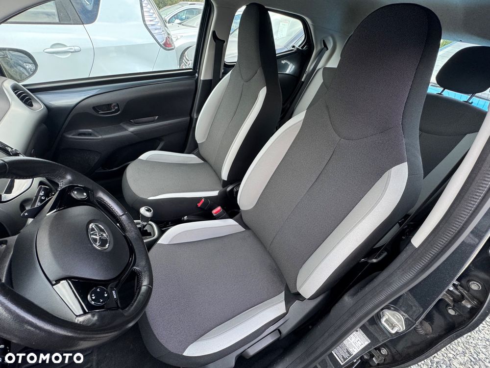Toyota Aygo - 11