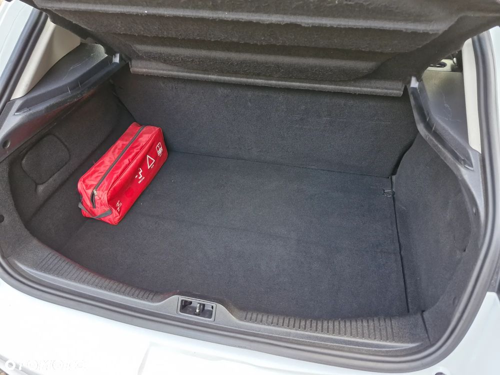 Renault Megane 1.6 16V 100 Expression - 22