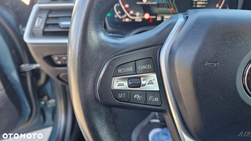 BMW Seria 3 320i GPF Sport - 25