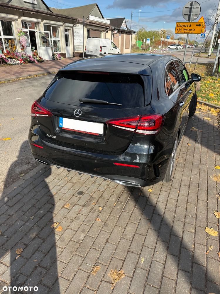 Mercedes-Benz Klasa A 200 AMG Line 7G-DCT - 3