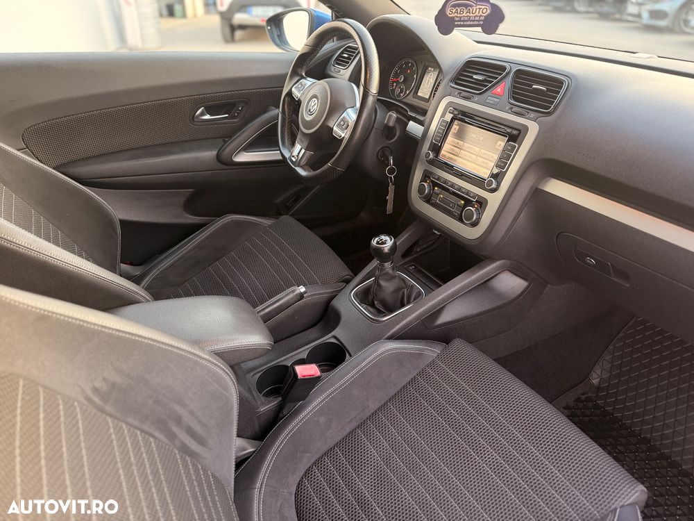 Volkswagen Scirocco - 7