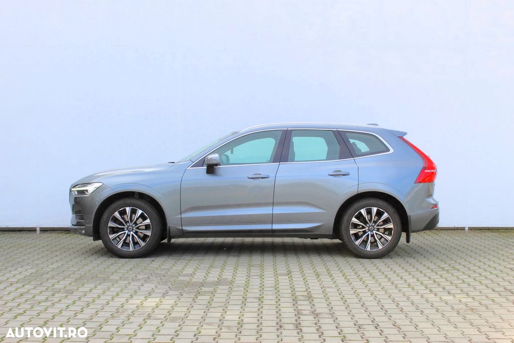 Volvo XC 60 D4 AWD Momentum - 2