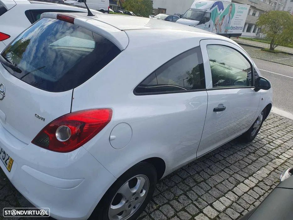 Opel Corsa 1.3 CDTi - 4