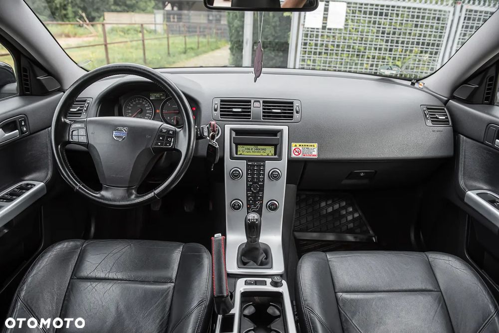Volvo V50 - 24