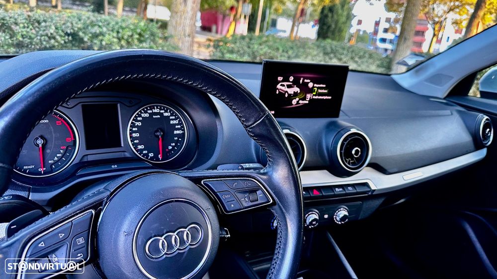 Audi Q2 1.6 TDI Sport S tronic - 19