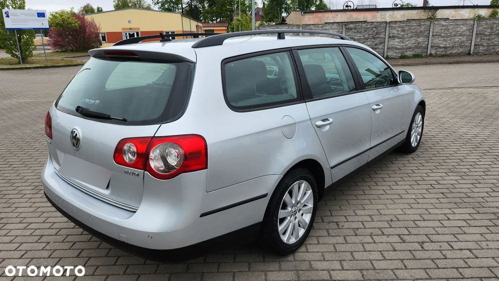 Volkswagen Passat 2.0 TDI DPF Comfortline - 30