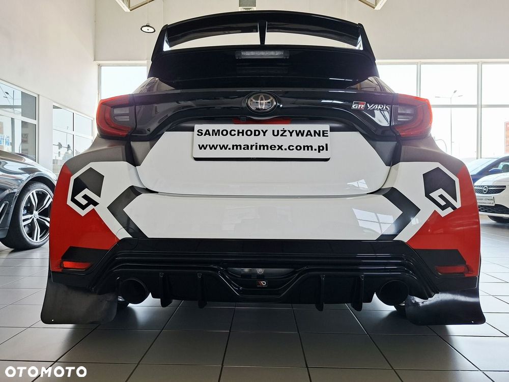 Toyota GR Yaris - 12