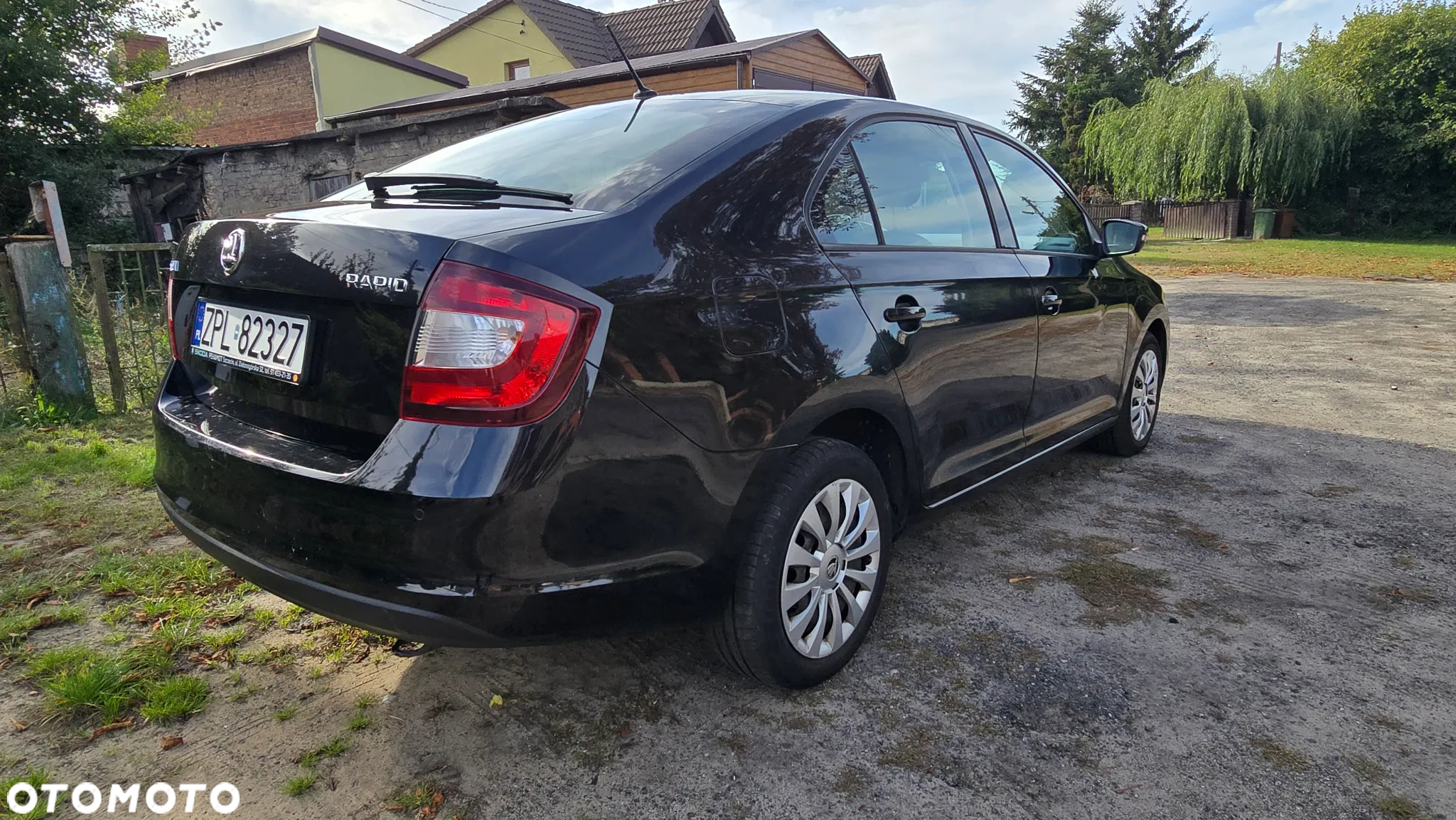 Skoda RAPID 1.6 TDI DPF Ambition - 2