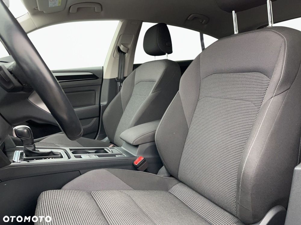 Volkswagen Arteon 2.0 TDI Essence DSG - 12